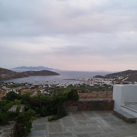 Tirquaz View Hotel Serifos Town Eksteriør billede