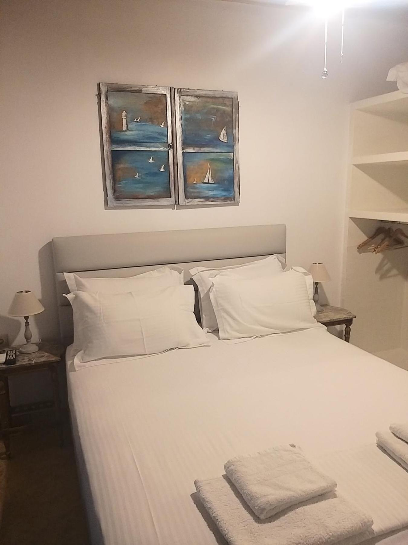 Tirquaz View Hotel Serifos Town Eksteriør billede